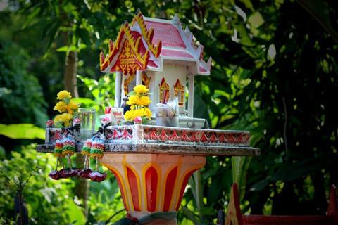 Buddhism: the leading faith in Thailand