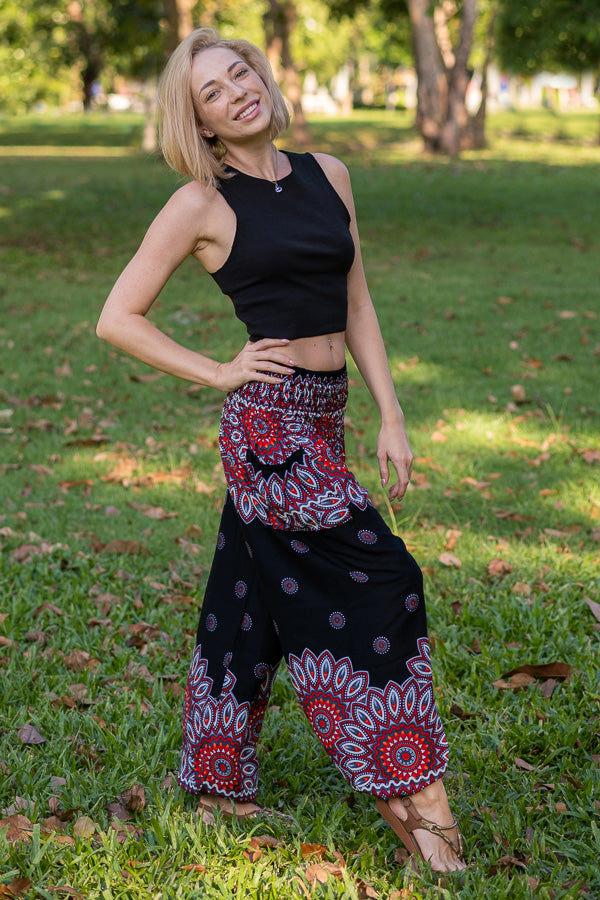 Black Petal PantsYoga Pants
