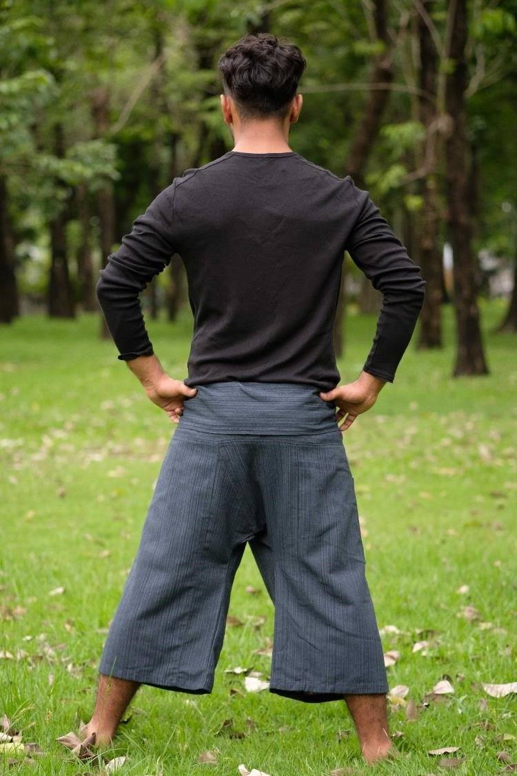 Pantalones de pescador capri para hombre en gris oscuro