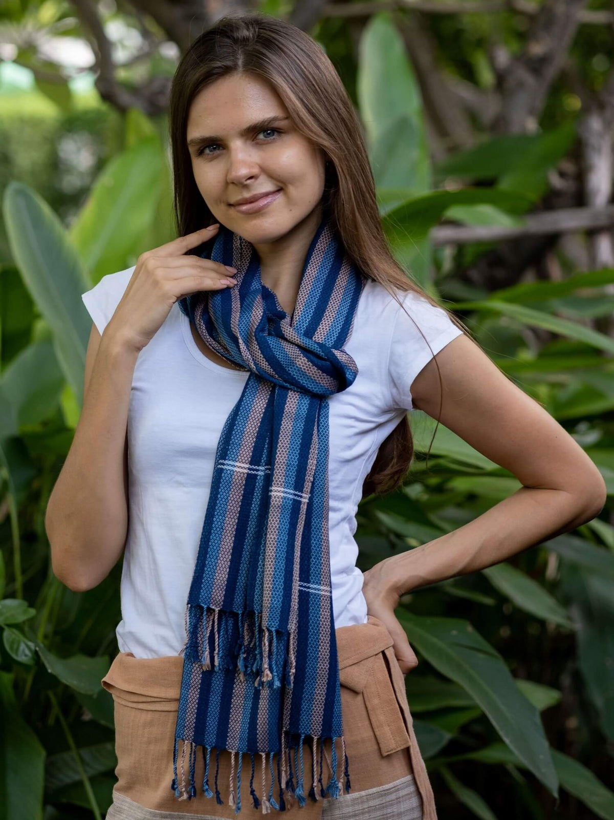 Indigo striped scarf for women
